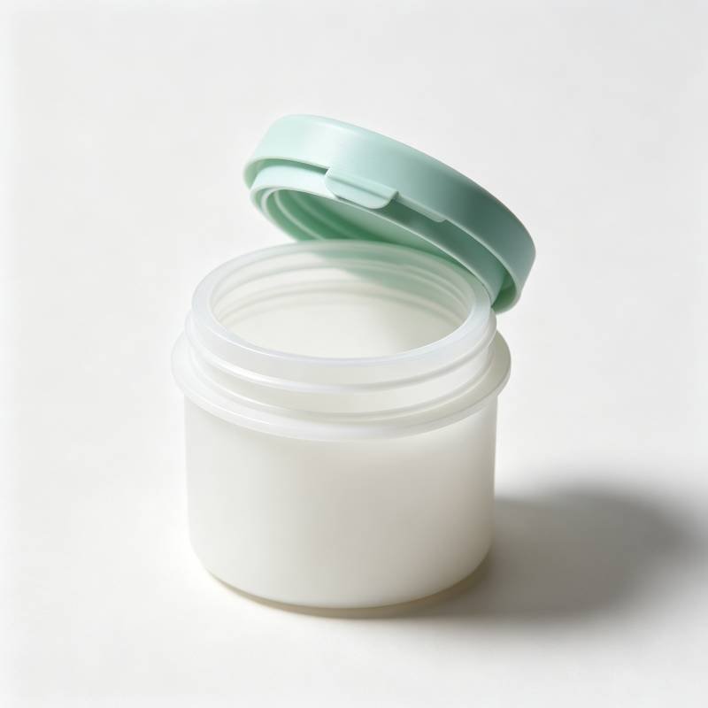 Flip lid and sealing detail of small plastic container