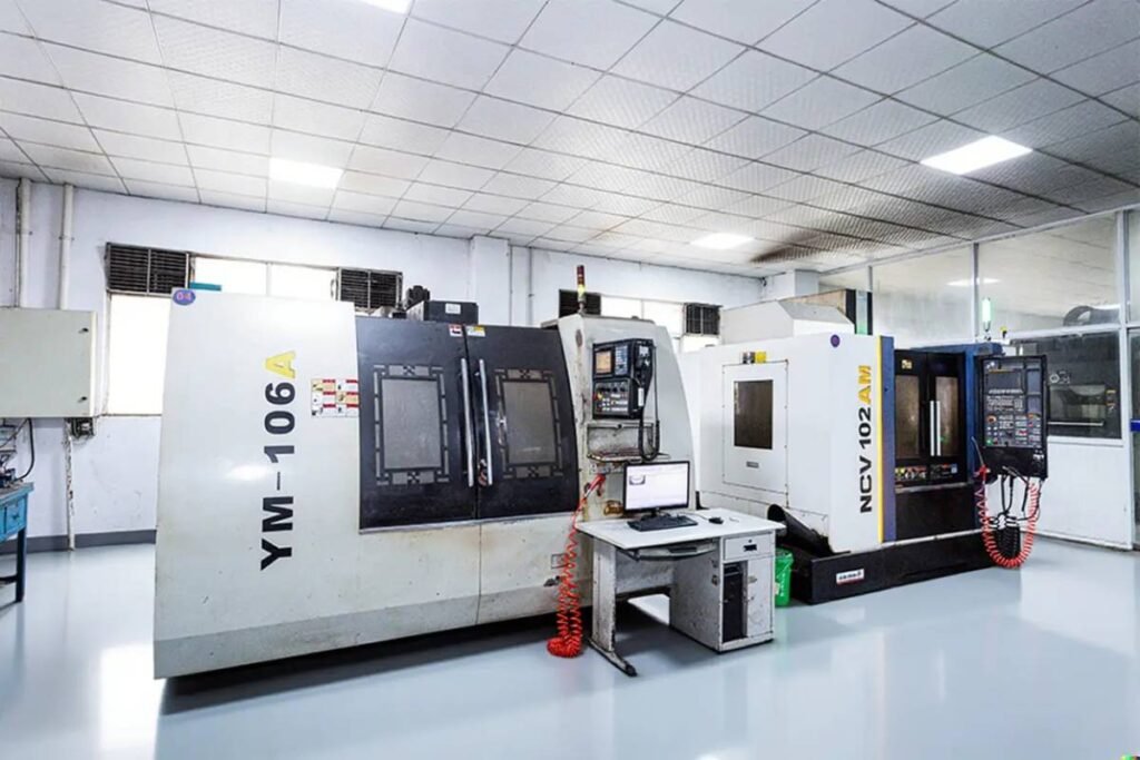 CNC Vertical Machining Center for Plastic Mould Making